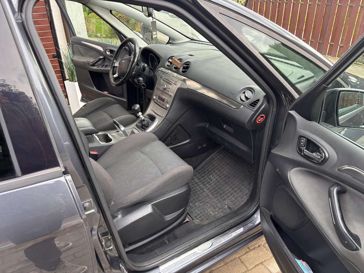 Ford S-MAX, 1.8 l., Минивэн