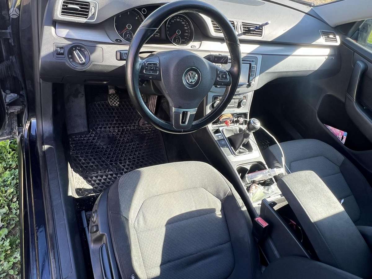 Volkswagen Passat, 1.6 l., Универсал