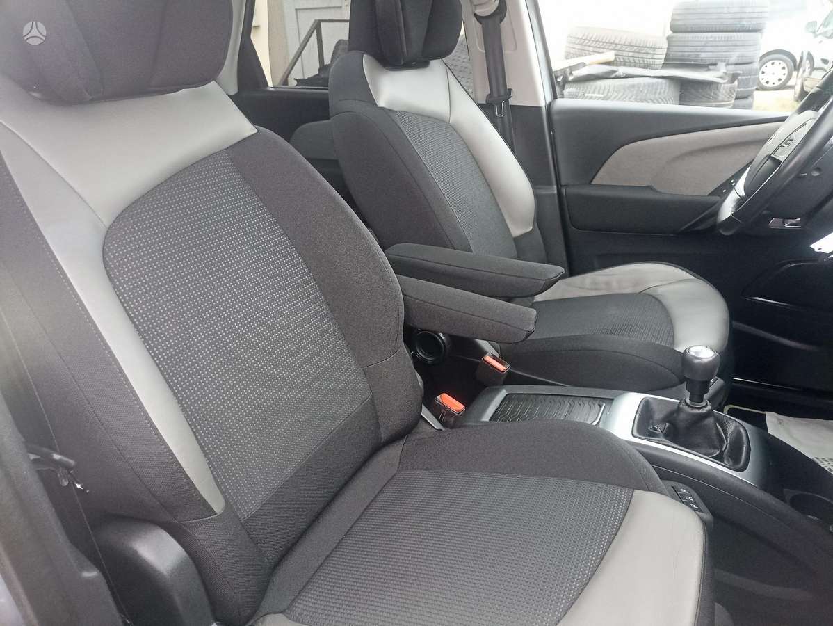 Citroen C4 Picasso, 1.2 l., Минивэн