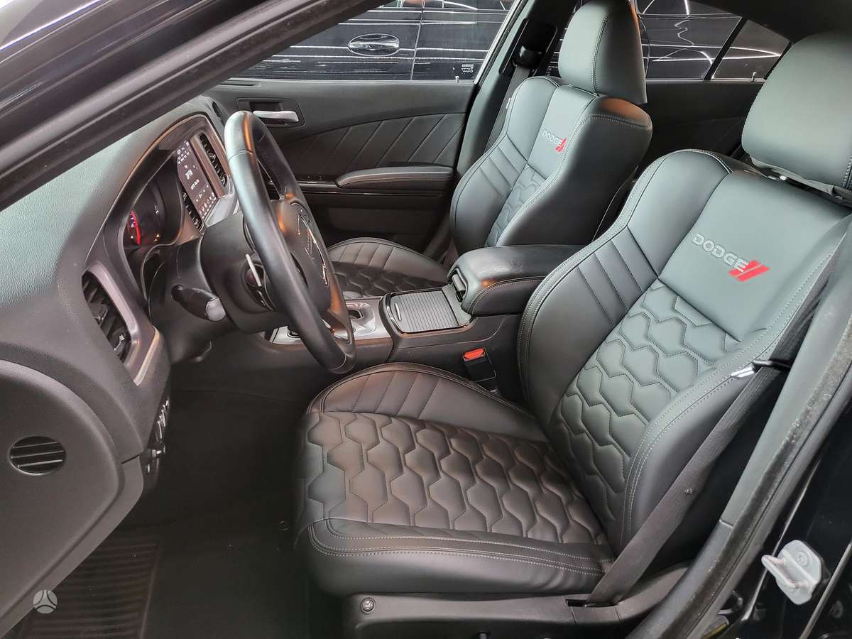 Dodge Charger, 3.6 l., Седан