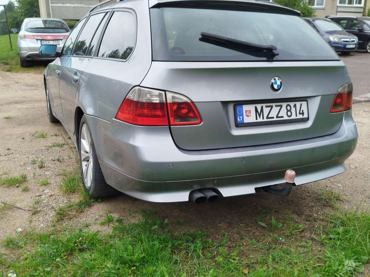 BMW 530, 3.0 l., wagon