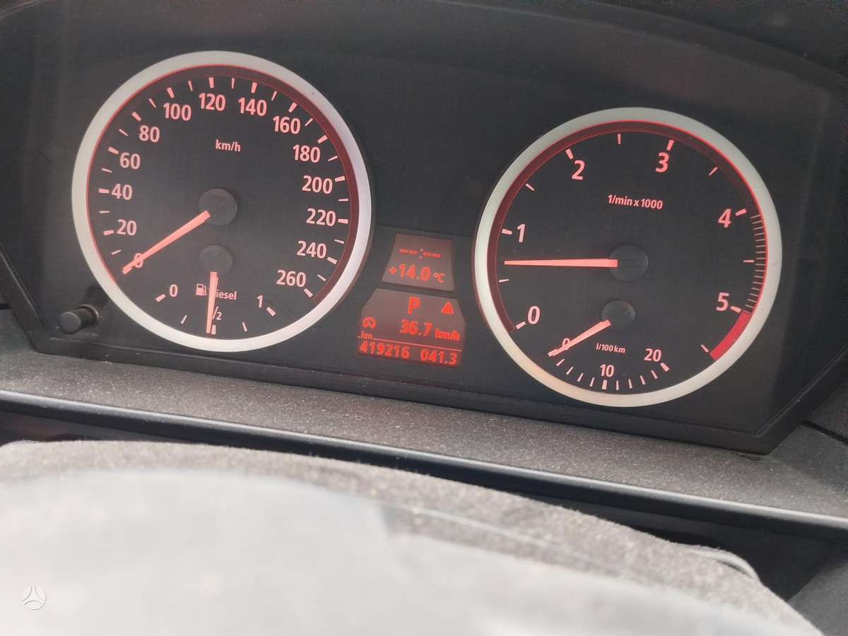 BMW 530, 3.0 l., wagon