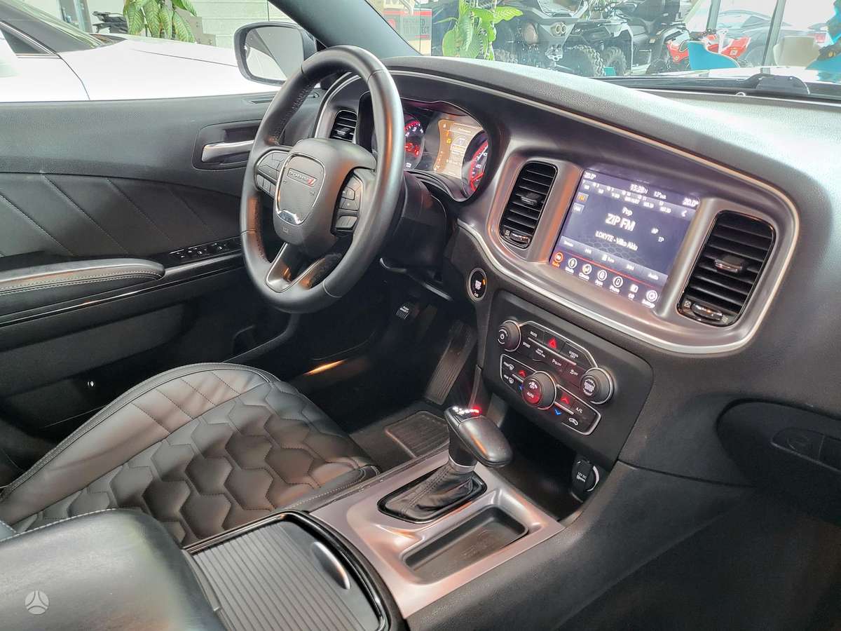 Dodge Charger, 3.6 l., Седан