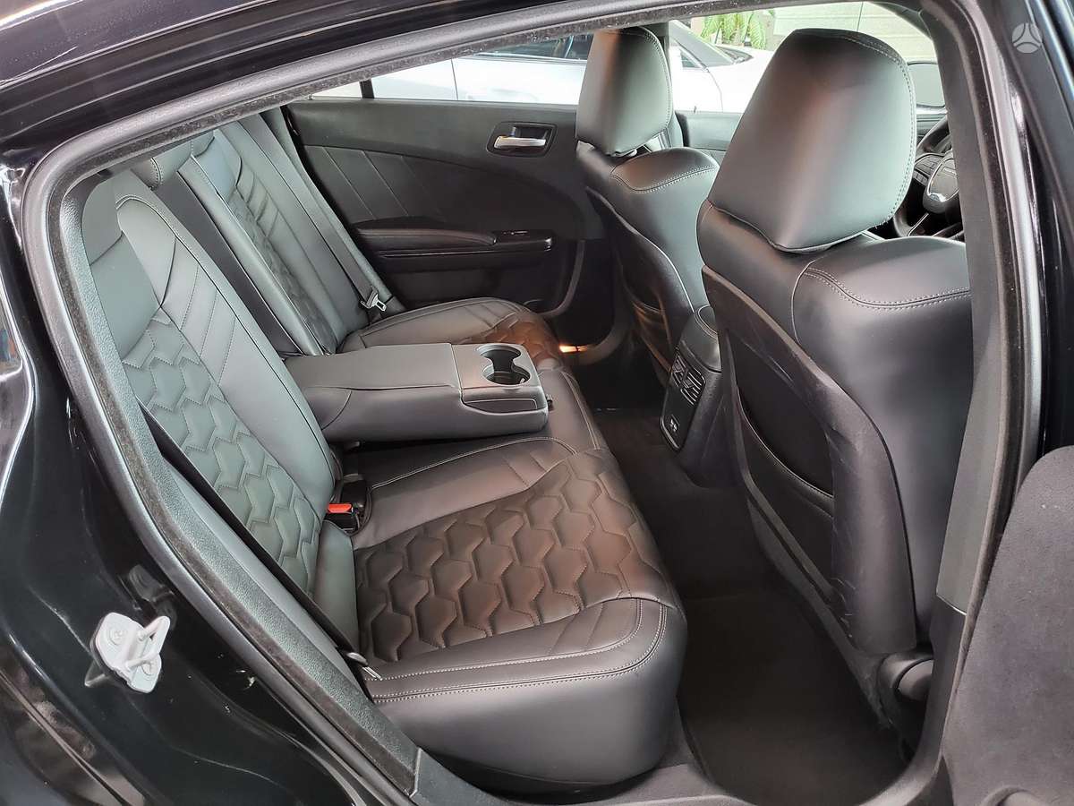 Dodge Charger, 3.6 l., Седан