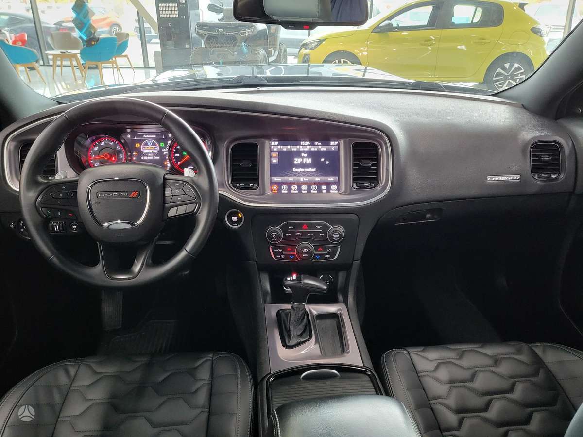 Dodge Charger, 3.6 l., Седан