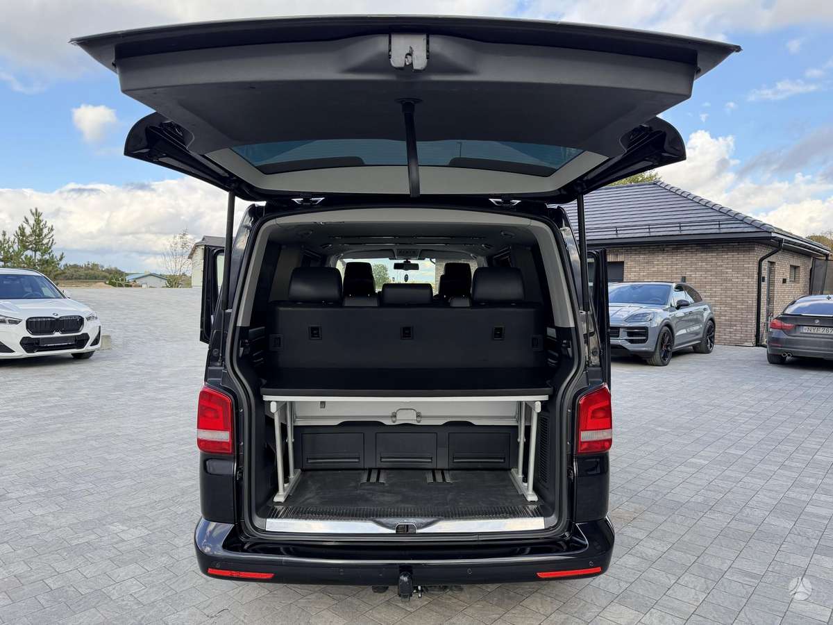 Volkswagen Multivan, 2.0 l., Минивэн