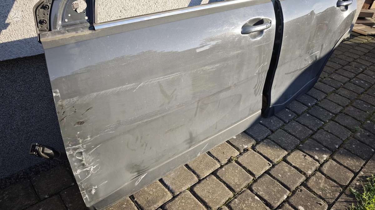 Kia Stonic, 82651H 8000, doors
