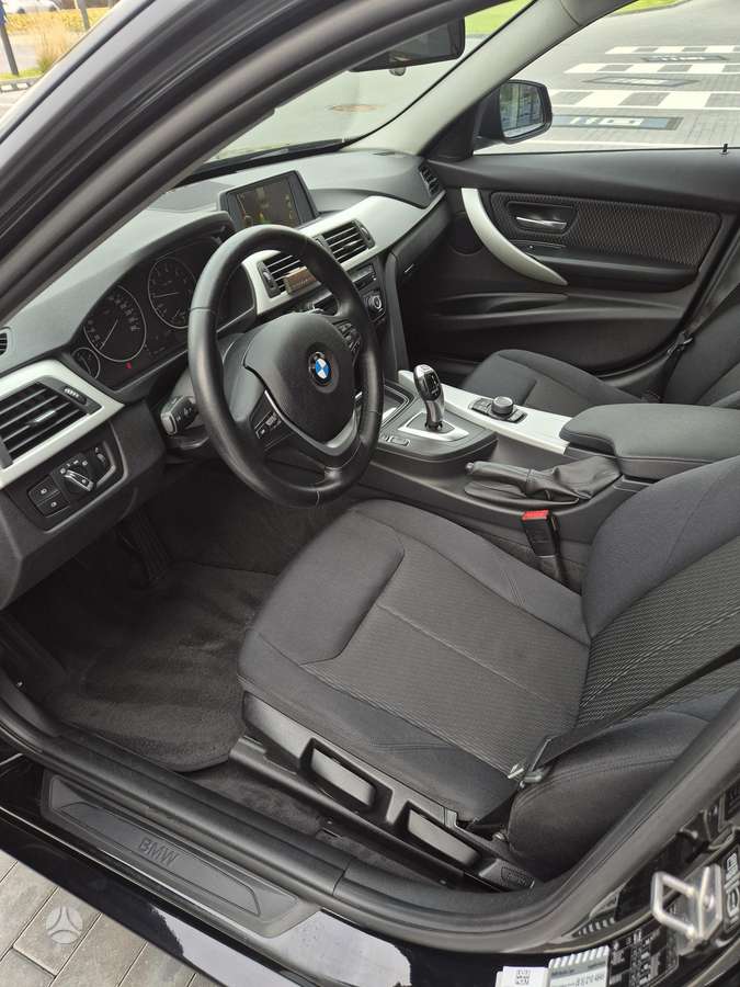 BMW 320, 2.0 l., Седан