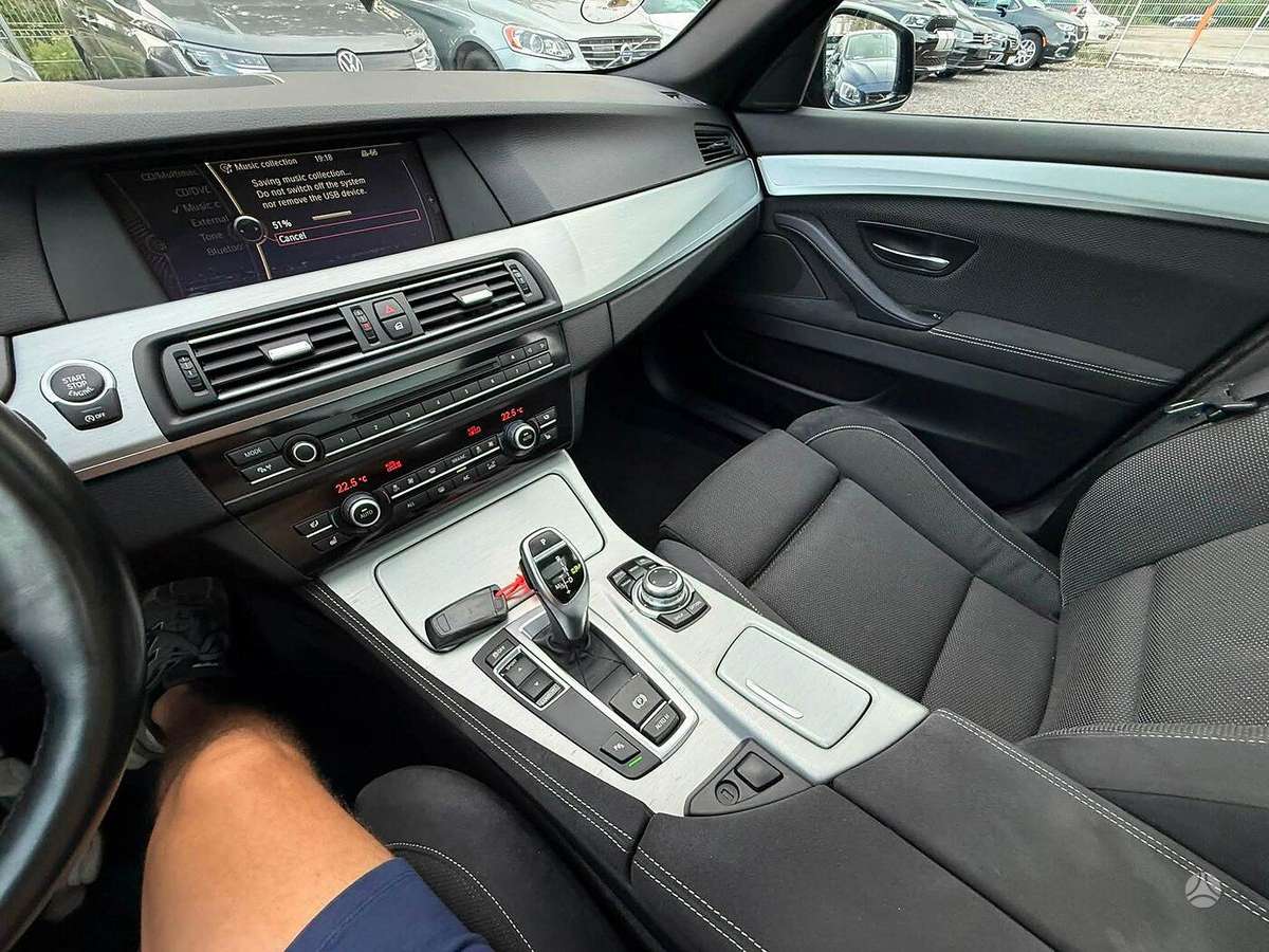 BMW 520, 2.0 l., wagon