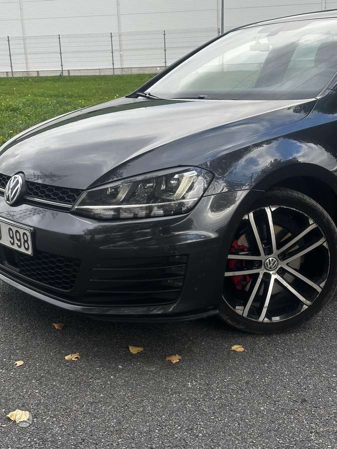 Volkswagen Golf, 2.0 l., hatchback