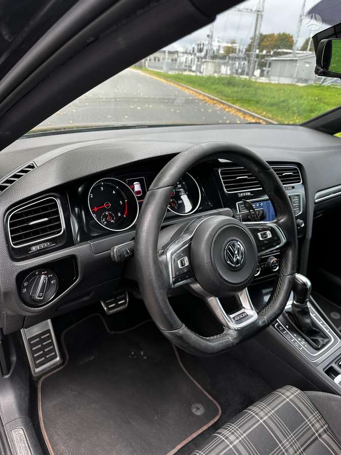 Volkswagen Golf, 2.0 l., hatchback