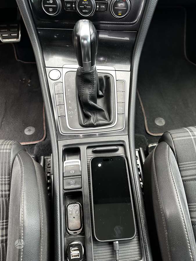 Volkswagen Golf, 2.0 l., hatchback