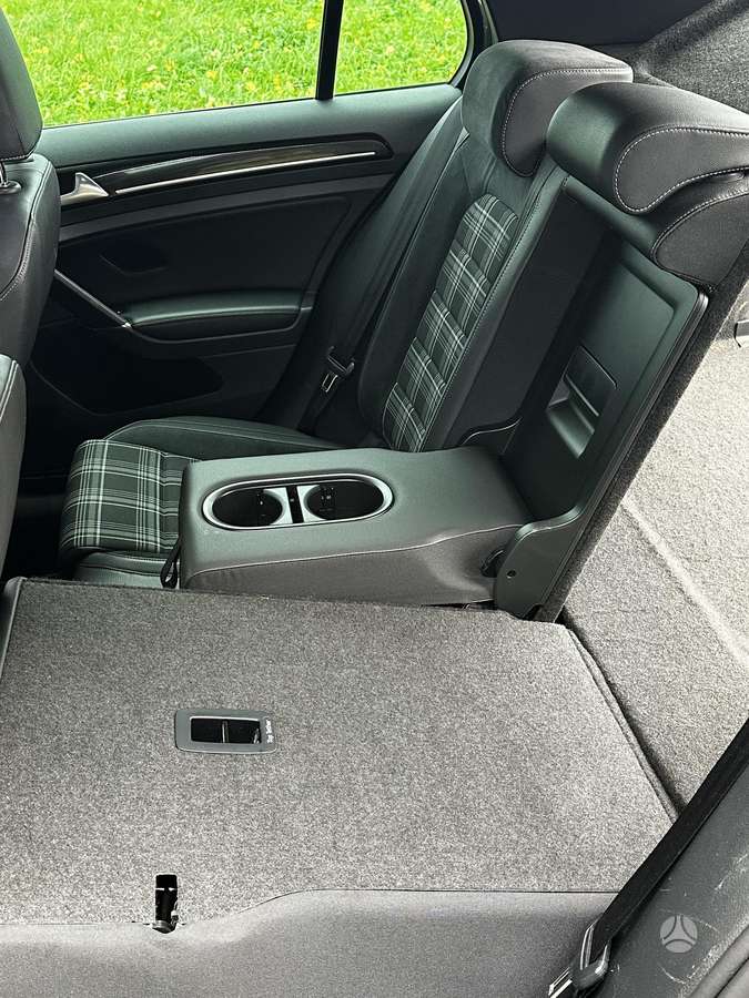 Volkswagen Golf, 2.0 l., hatchback
