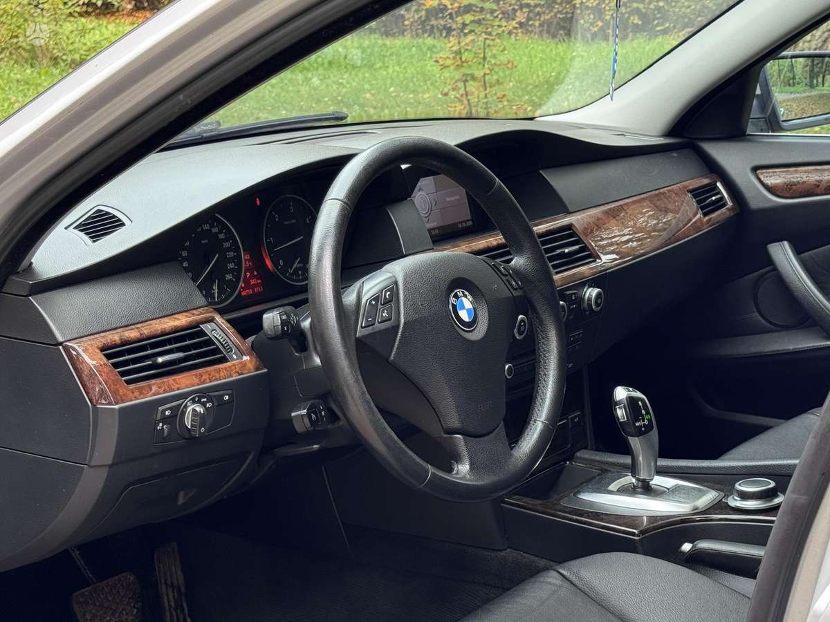 BMW 525, 3.0 l., wagon