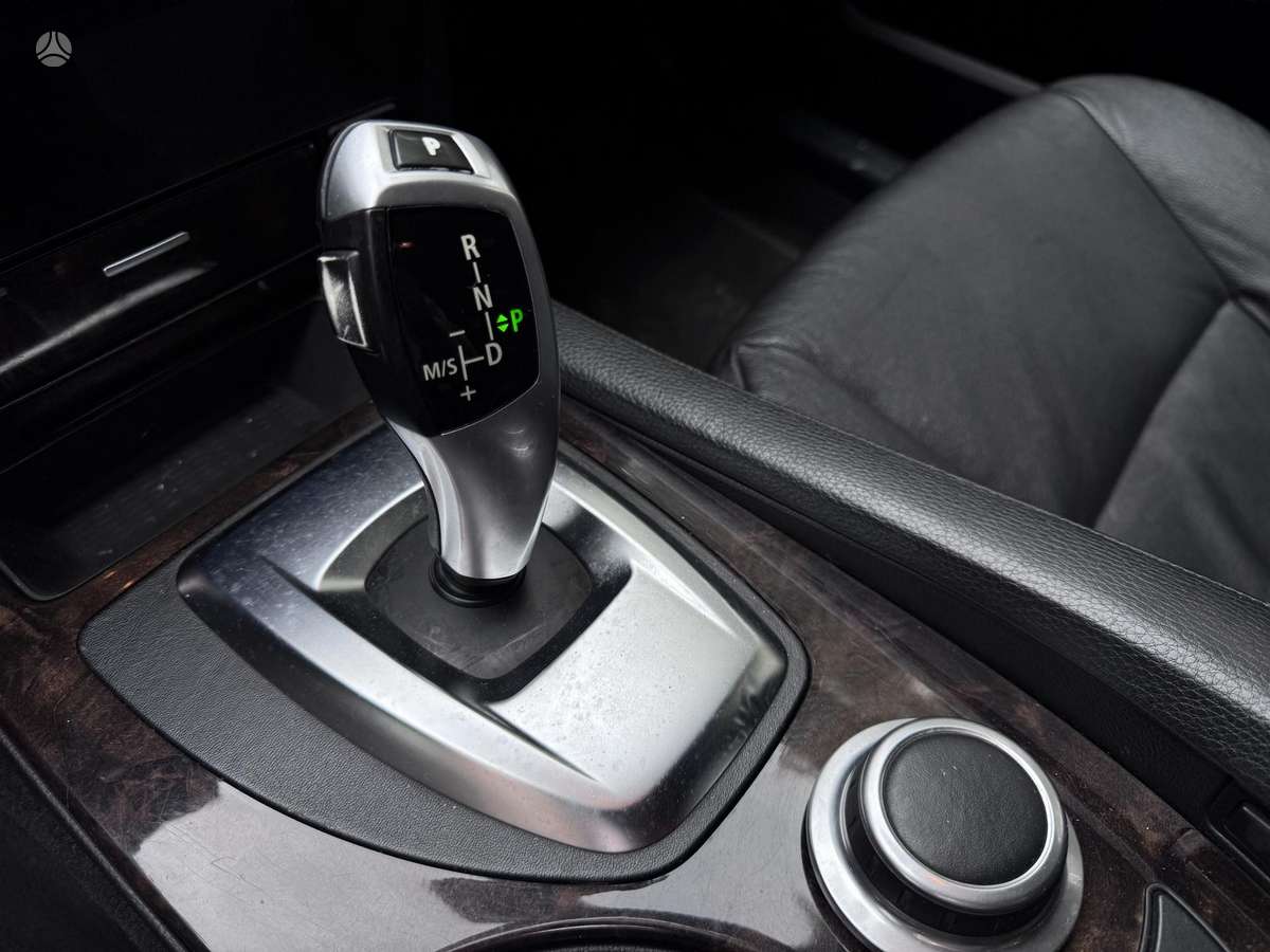 BMW 525, 3.0 l., universalas