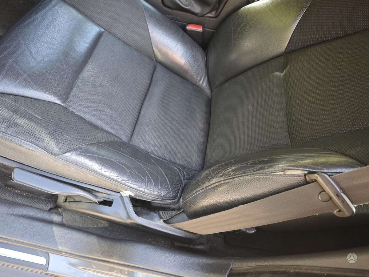 Volvo V70, 2.4 l., universalas