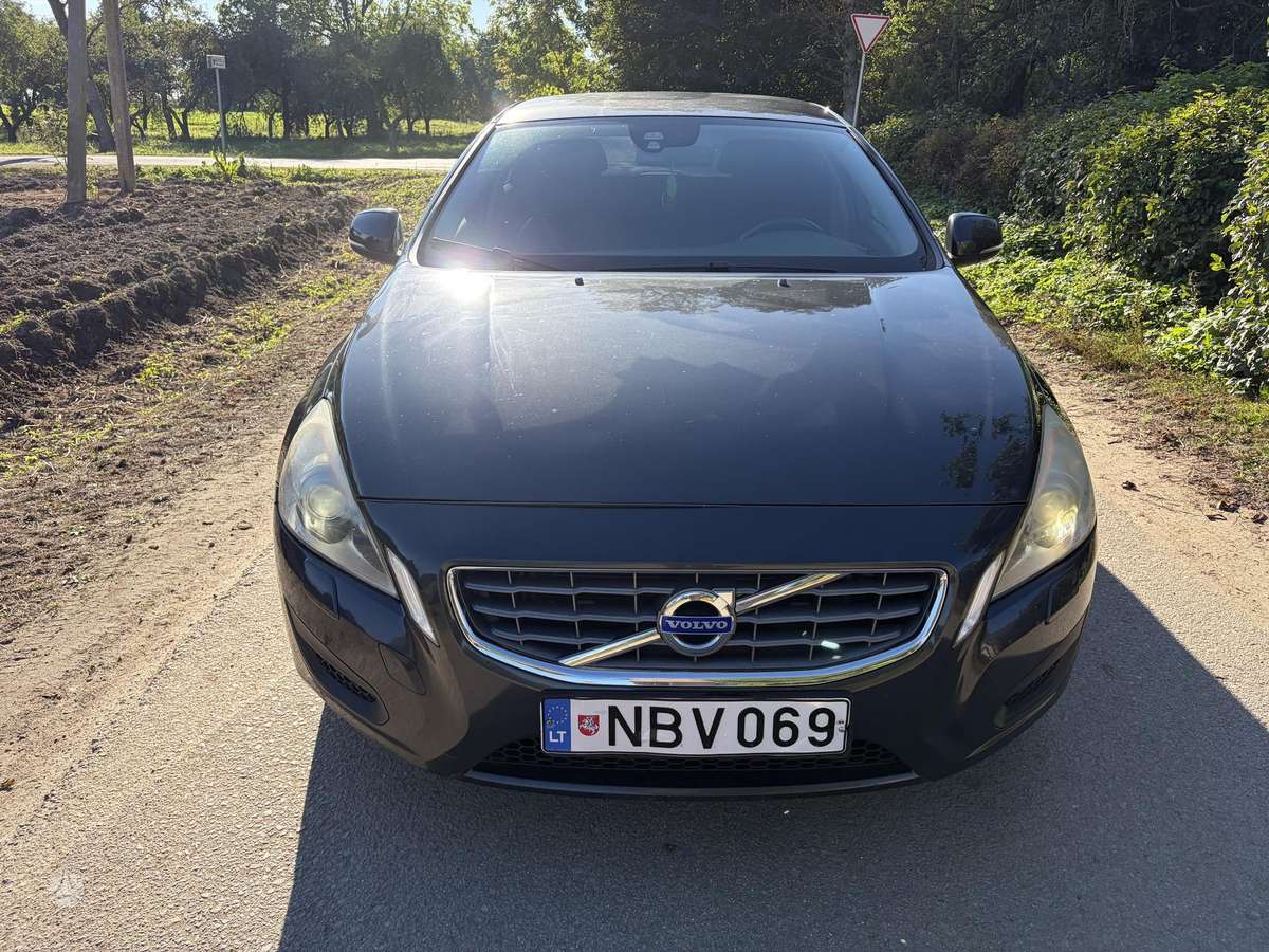 Volvo V60, 2.0 l., universalas
