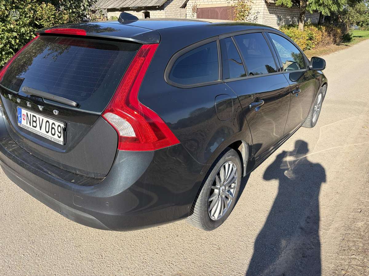 Volvo V60, 2.0 l., universalas