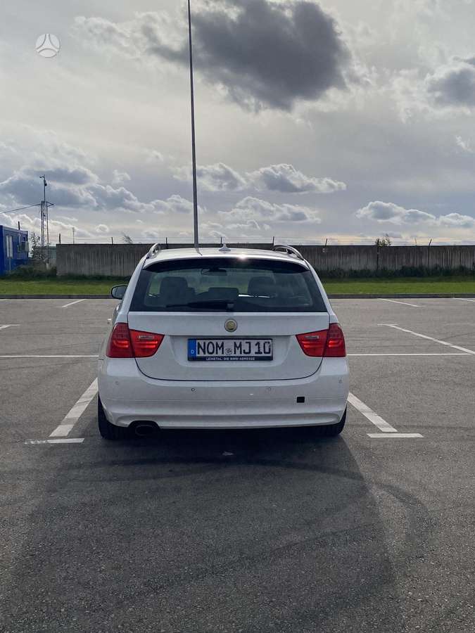 BMW 320, 2.0 l., universalas