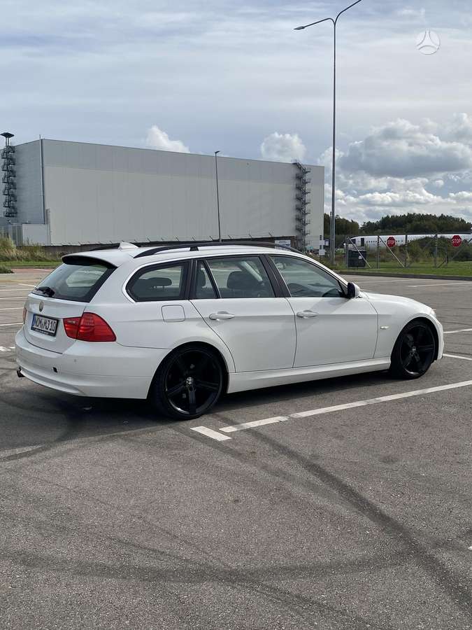 BMW 320, 2.0 l., Универсал