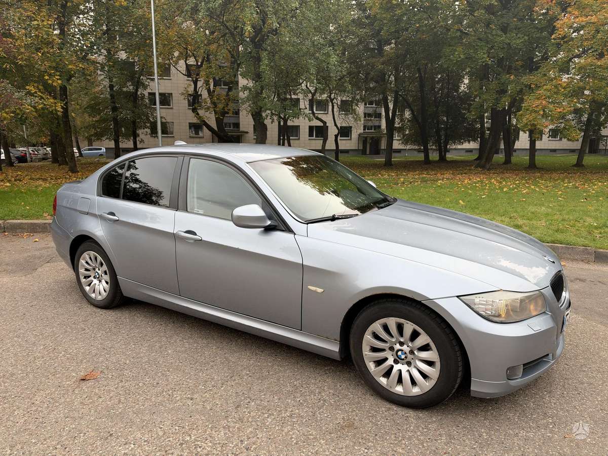 BMW 320, 2.0 l., sedanas