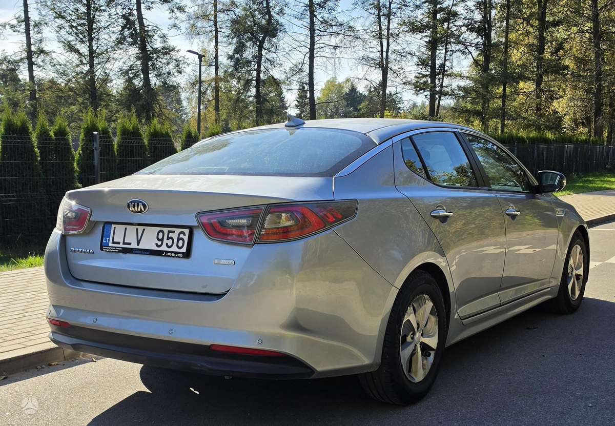 Kia Optima, 2.4 l., Седан