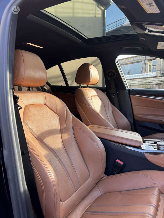 BMW 530, 2.0 l., Седан
