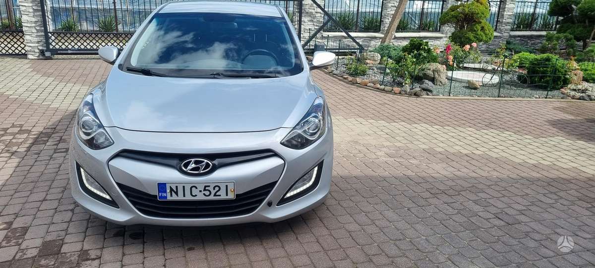 Hyundai i30, 1.4 l., hatchback