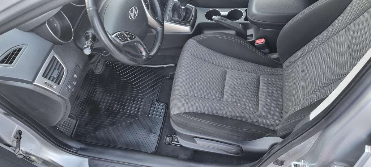 Hyundai i30, 1.4 l., hatchback