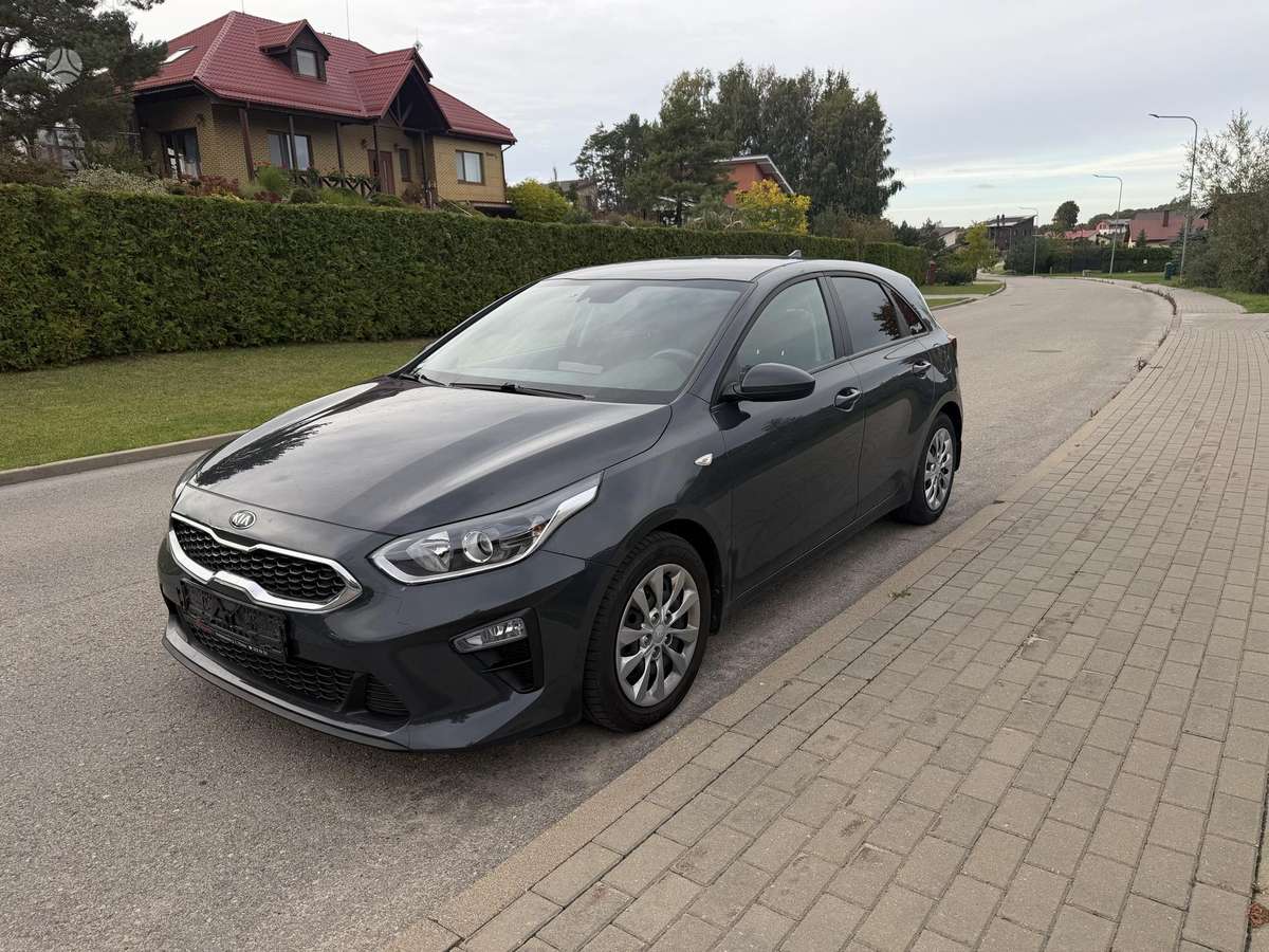 Kia Ceed, 1.0 l., Седан