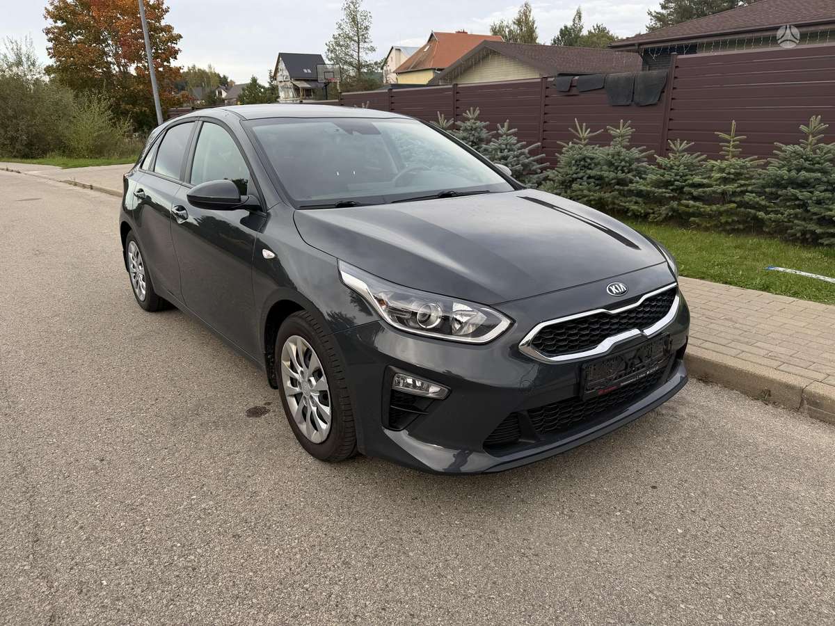 Kia Ceed, 1.0 l., Седан