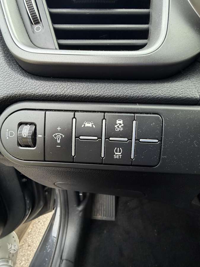 Kia Ceed, 1.0 l., Седан