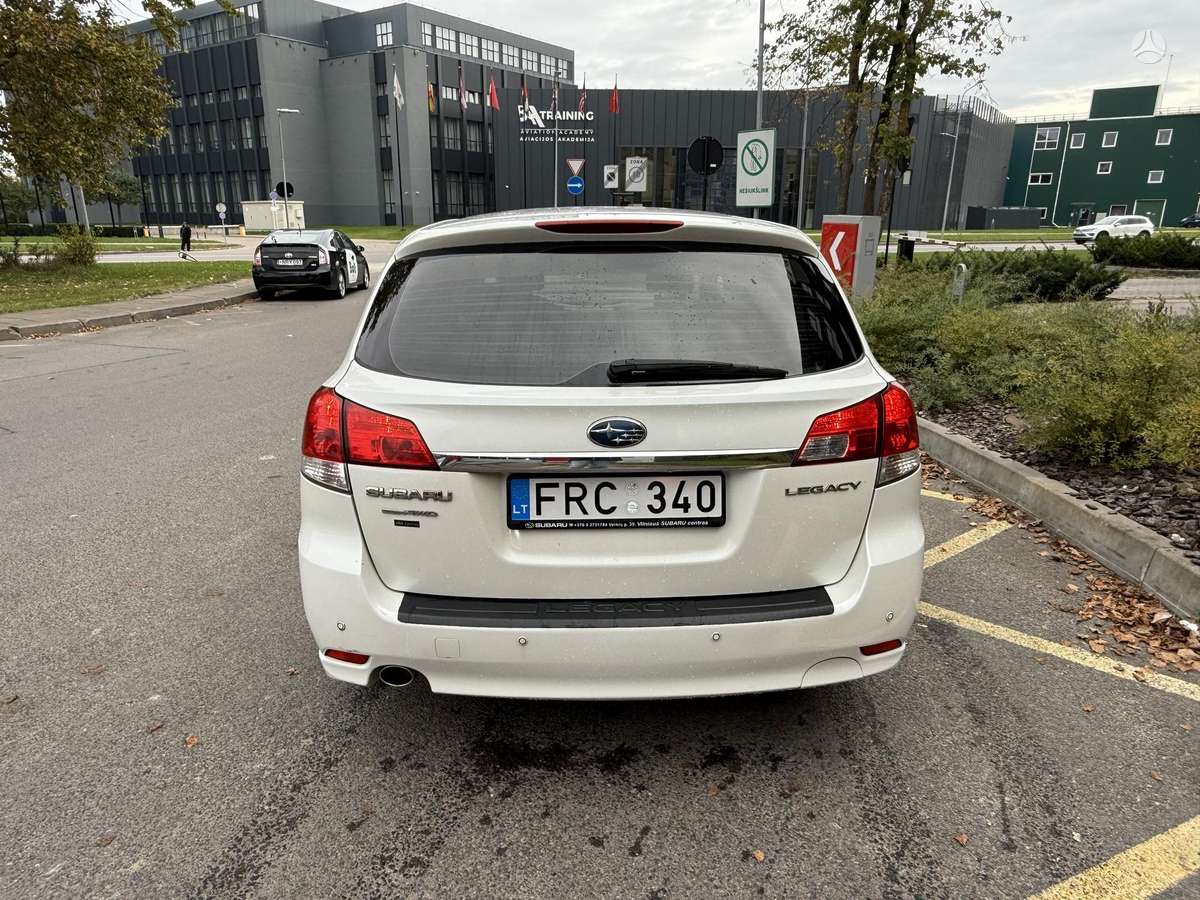 Subaru Legacy, 2.0 l., Универсал
