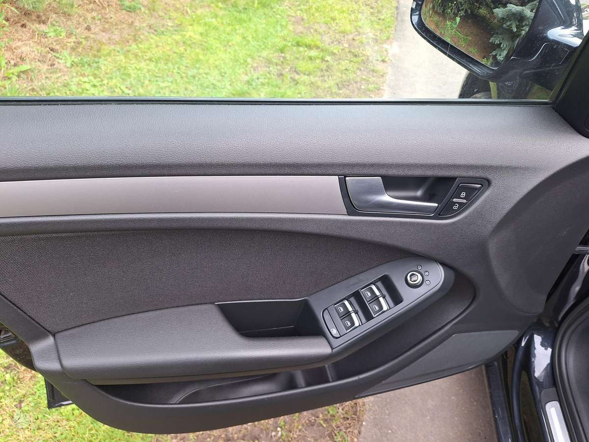 Audi A4, 2.0 l., Универсал
