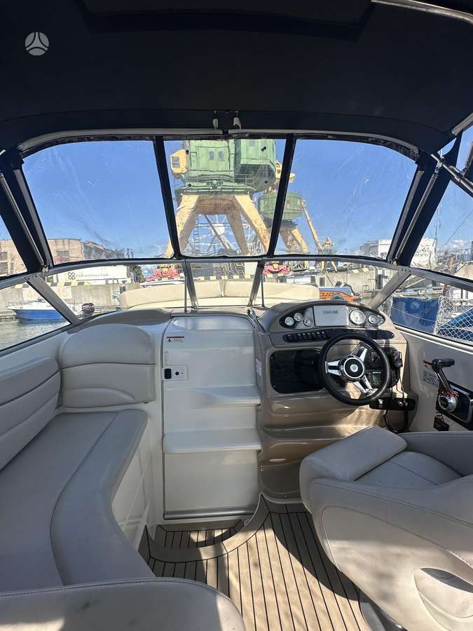 Larson Cabrio 260, яхты / катера