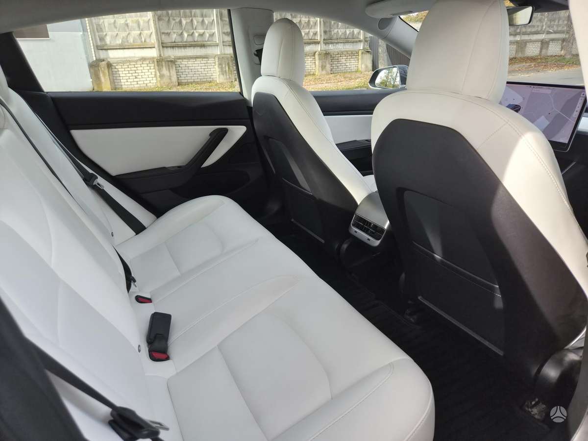 Tesla Model 3, 75 кВт·ч, Седан