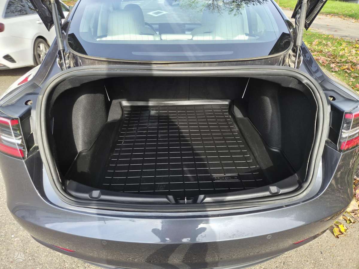 Tesla Model 3, 75 кВт·ч, Седан