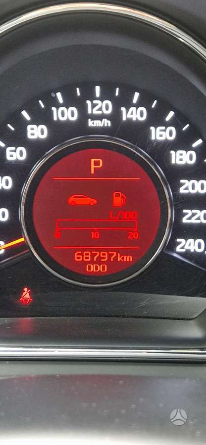 Kia Ceed, 1.6 l., Хэтчбек