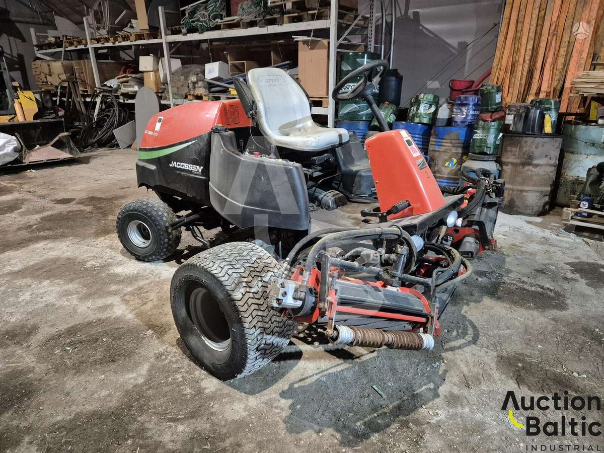 Jacobsen LF 3800 4WD, садовые тракторы