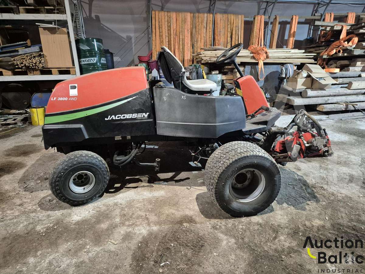 Jacobsen LF 3800 4WD, садовые тракторы