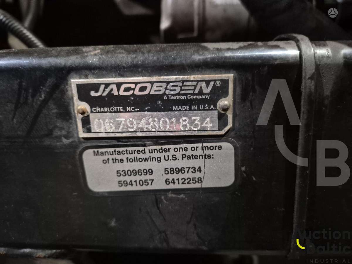 Jacobsen LF 3800 4WD, садовые тракторы