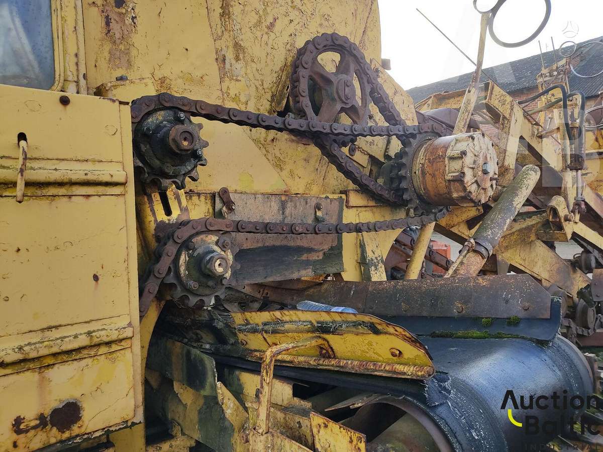 -Kita- 202B, экскаваторы