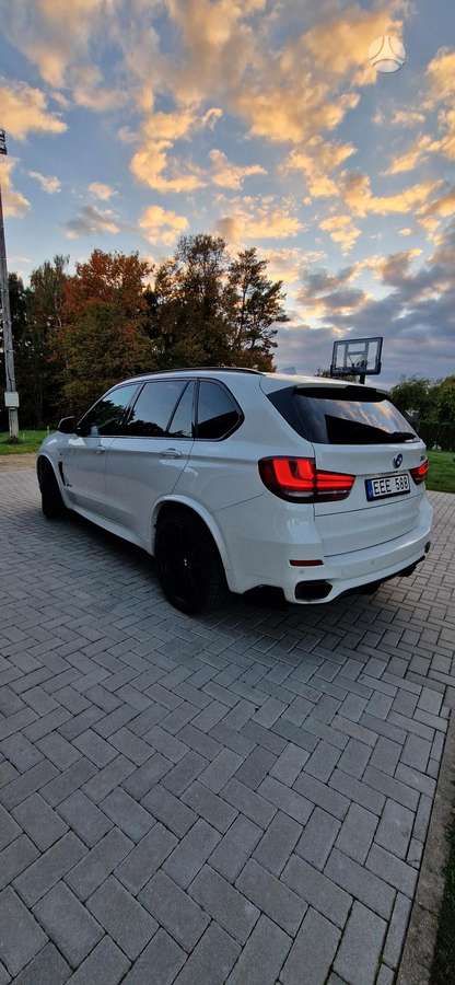 BMW X5, 3.0 l., off-road / crossover