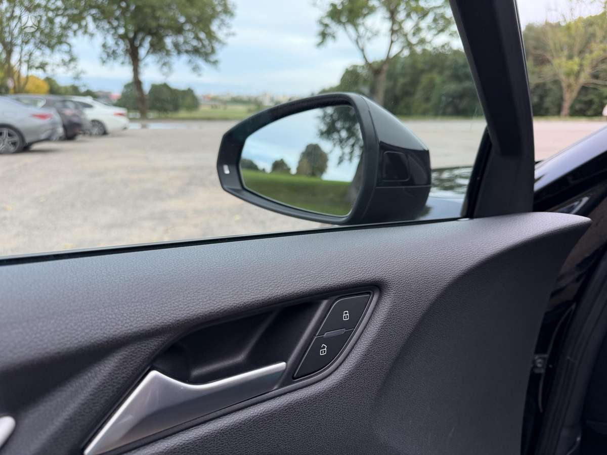Audi A3, 1.8 l., Седан