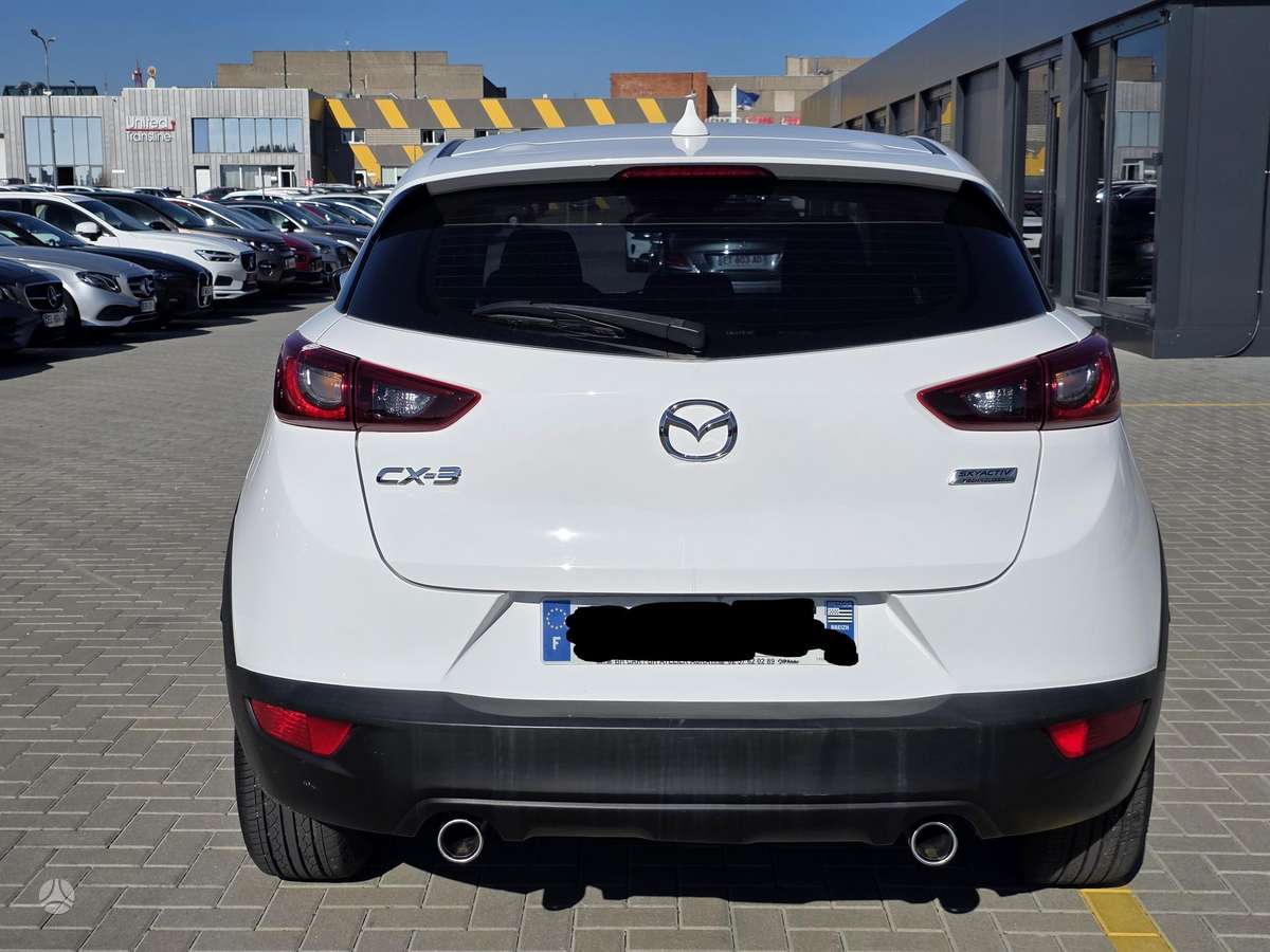 Mazda CX-3, 1.5 l., hatchback