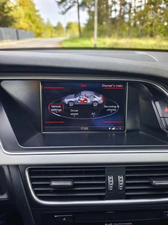 Audi A4, 2.0 l., Седан