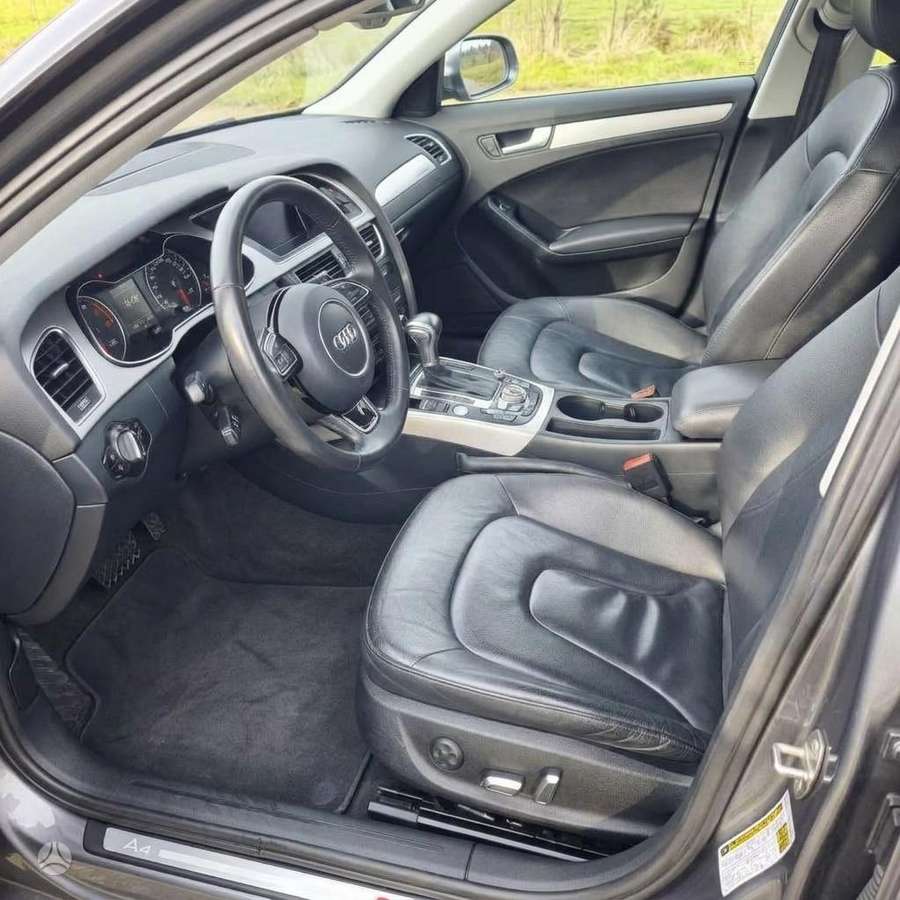 Audi A4, 2.0 l., sedanas