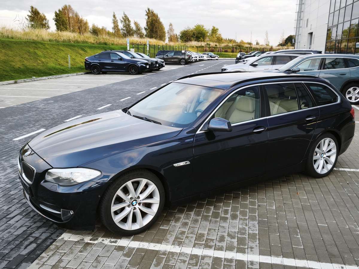 BMW 530, 3.0 l., Универсал