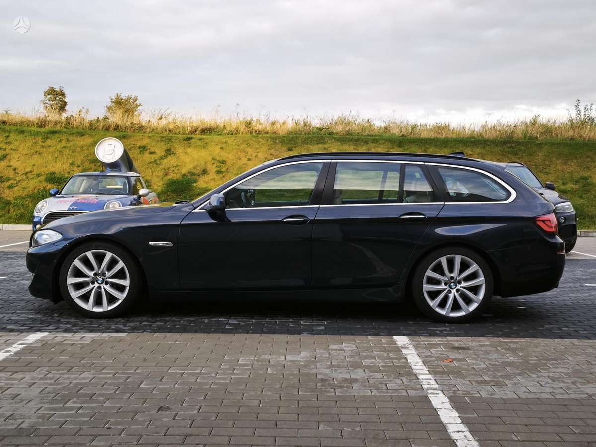 BMW 530, 3.0 l., Универсал