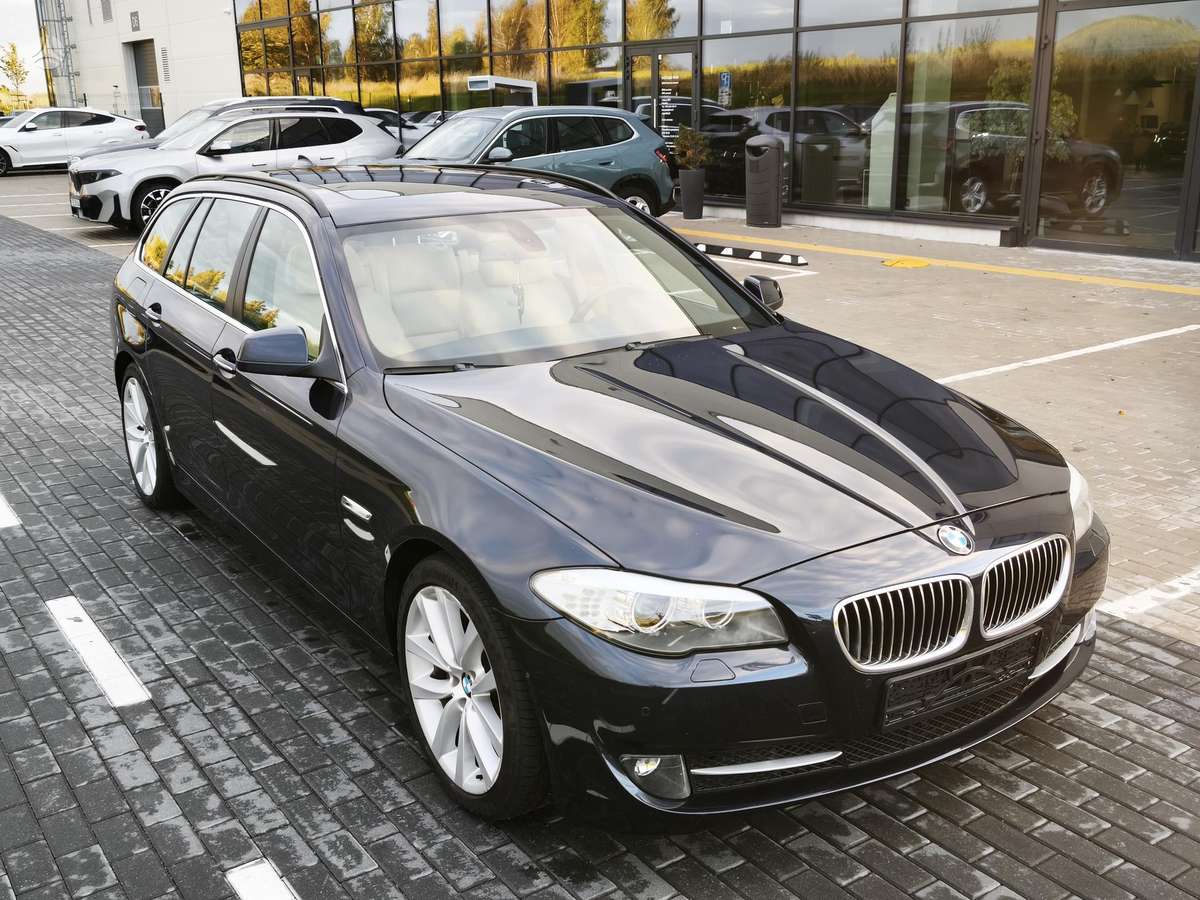 BMW 530, 3.0 l., Универсал
